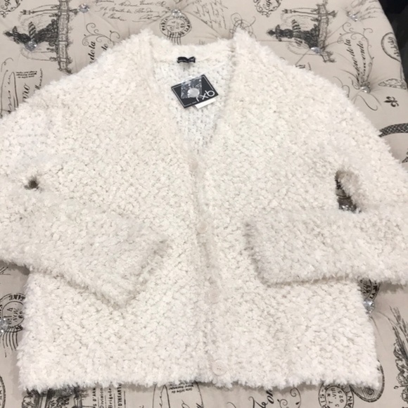 RXB Boucle Knit Cardigan - Picture 6 of 7